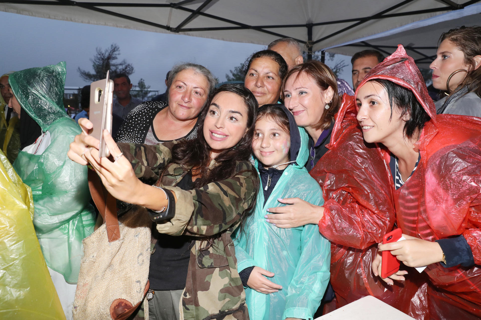 Vice-President of Heydar Aliyev Foundation Leyla Aliyeva views pavilions at First Grape and Wine Festival (PHOTOS)