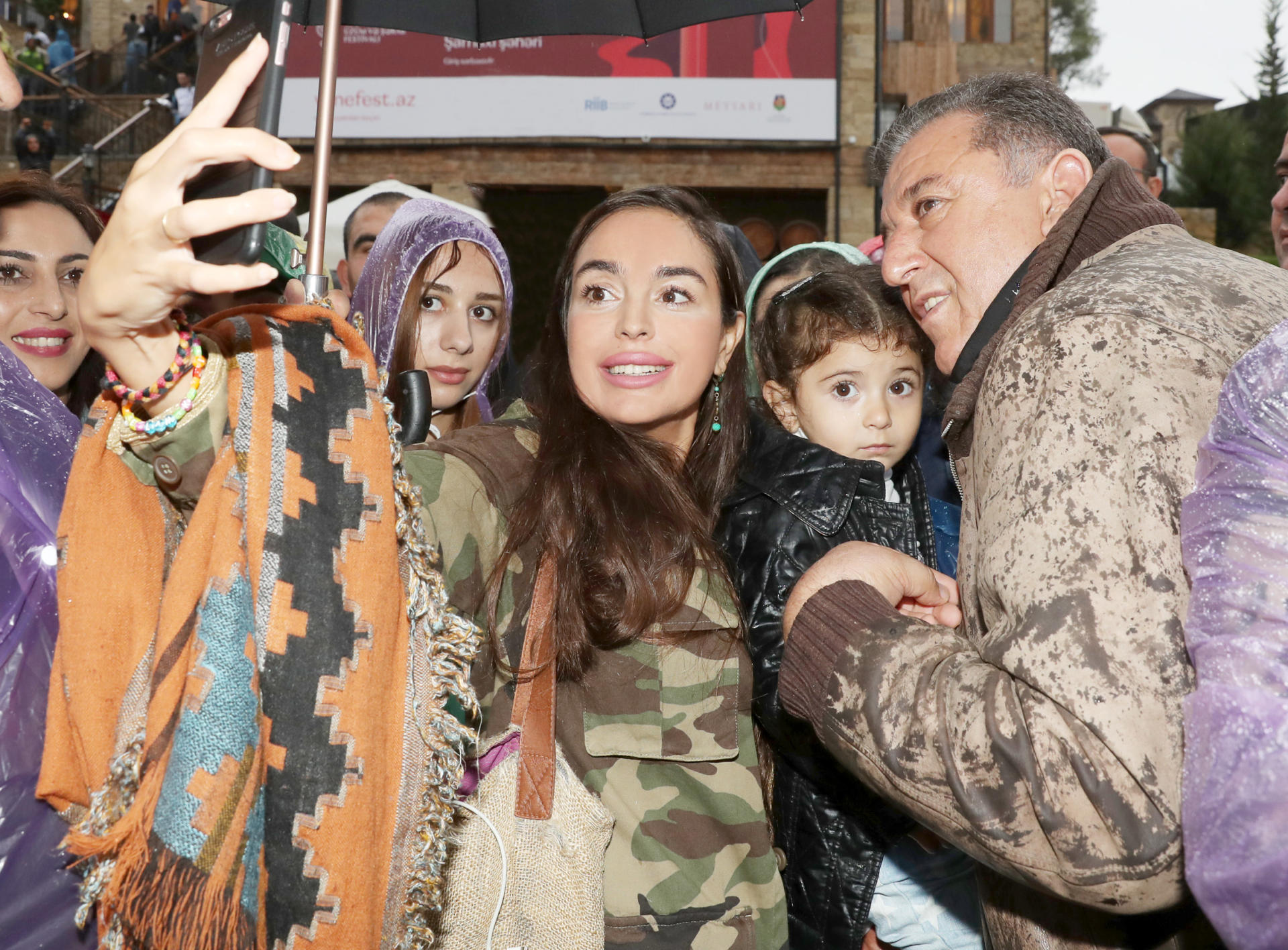 Vice-President of Heydar Aliyev Foundation Leyla Aliyeva views pavilions at First Grape and Wine Festival (PHOTOS)