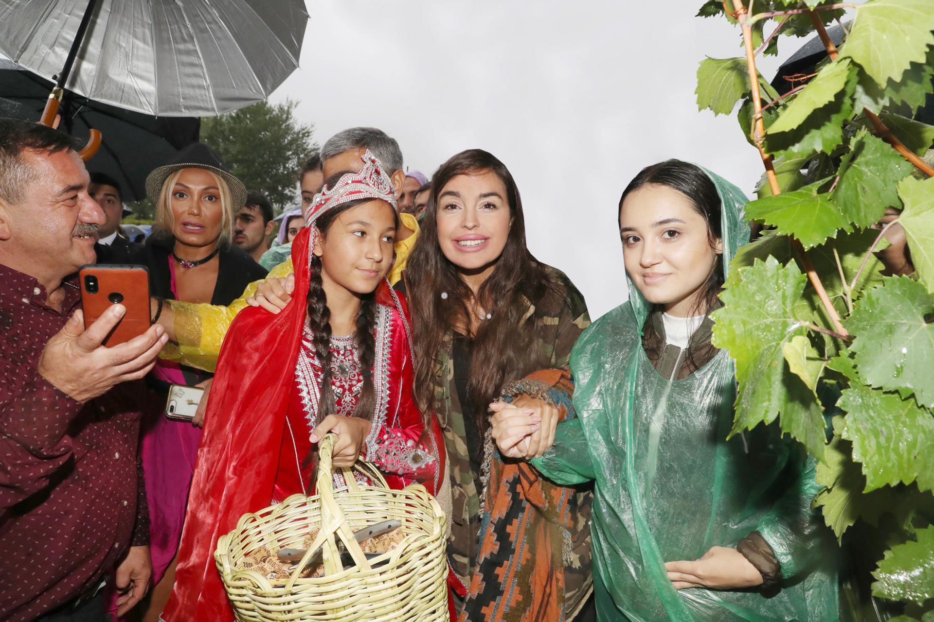 Vice-President of Heydar Aliyev Foundation Leyla Aliyeva views pavilions at First Grape and Wine Festival (PHOTOS)