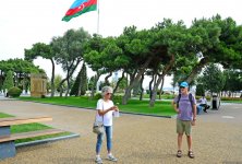The boulevard: Baku’s "diamond necklace" (PHOTO)
