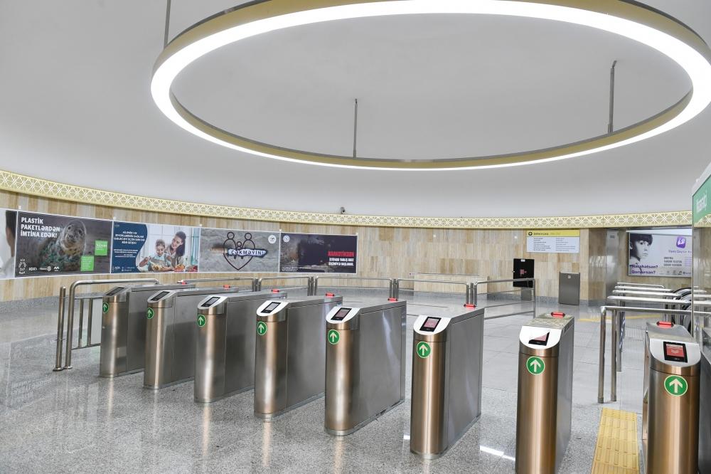 President Ilham Aliyev views work done at Khatai station of Baku Metro (PHOTO)