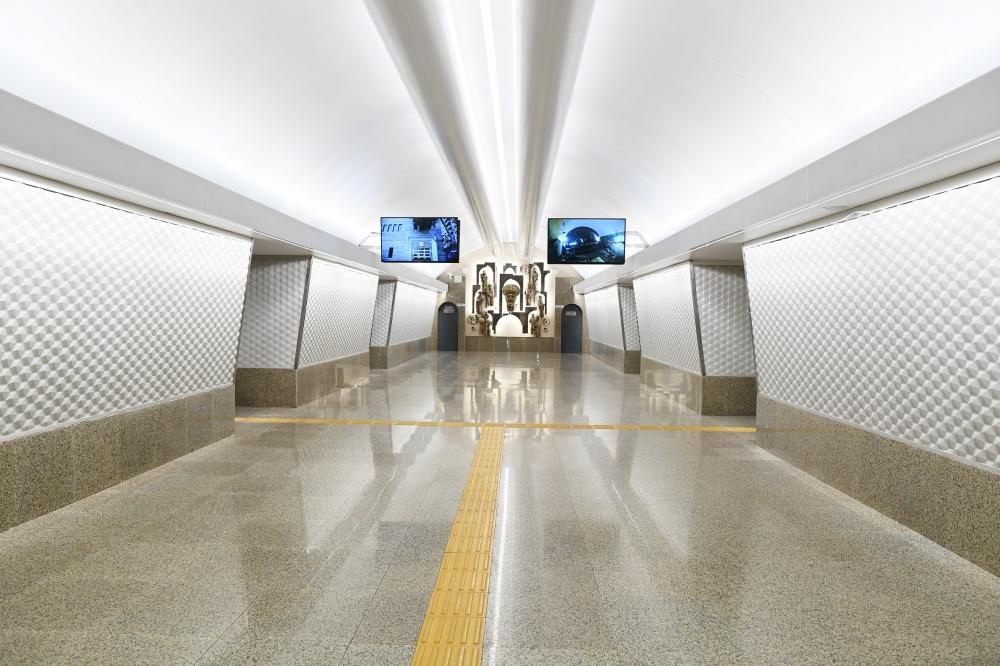 President Ilham Aliyev views work done at Khatai station of Baku Metro (PHOTO)