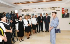 First VP Mehriban Aliyeva views conditions created at newly-renovated school No 113 in Kurdakhani (PHOTO) (UPDATE)