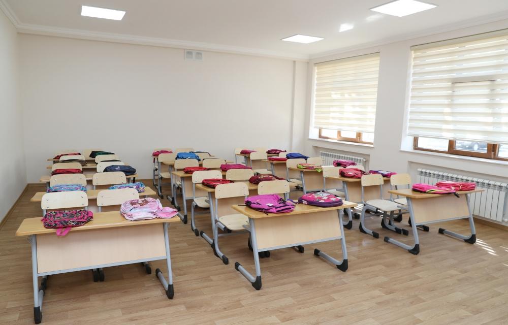 First VP Mehriban Aliyeva views conditions created at newly-renovated school No 113 in Kurdakhani (PHOTO) (UPDATE)