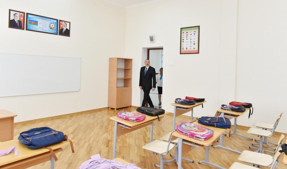 Azerbaijani president views conditions at newly-reconstructed school in Baku's Surakhani (PHOTO)