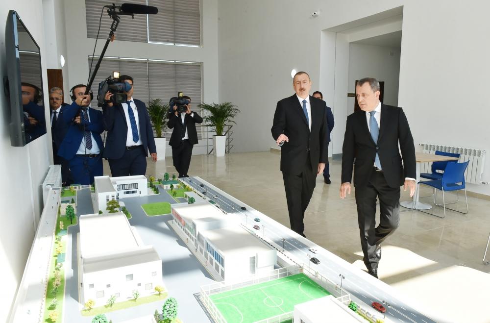President Ilham Aliyev inaugurates Baku State Vocational Education Centre on Industry and Innovation (PHOTO)