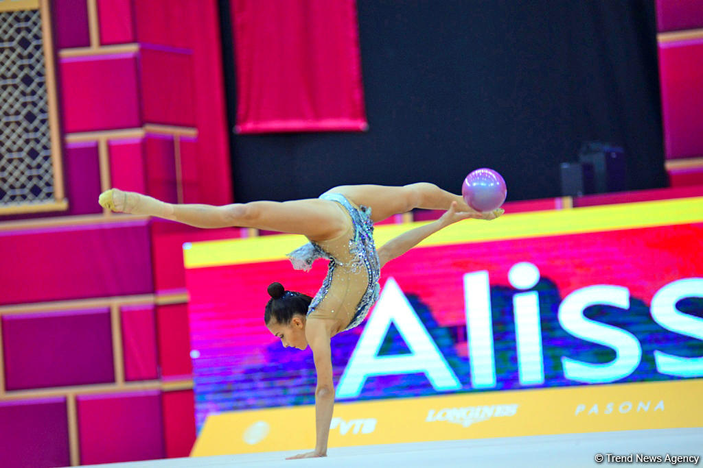 2nd day of 37th Rhythmic Gymnastics World Championships kicks off in Baku (PHOTO)