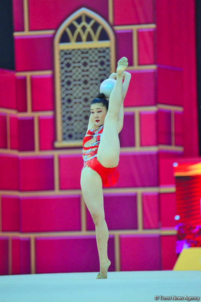 2nd day of 37th Rhythmic Gymnastics World Championships kicks off in Baku (PHOTO)