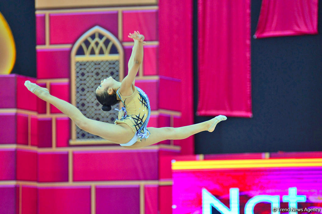 2nd day of 37th Rhythmic Gymnastics World Championships kicks off in Baku (PHOTO)