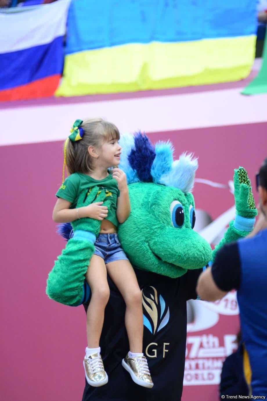 Finals of 37th Rhythmic Gymnastics World Championships kick off in Baku (PHOTO)