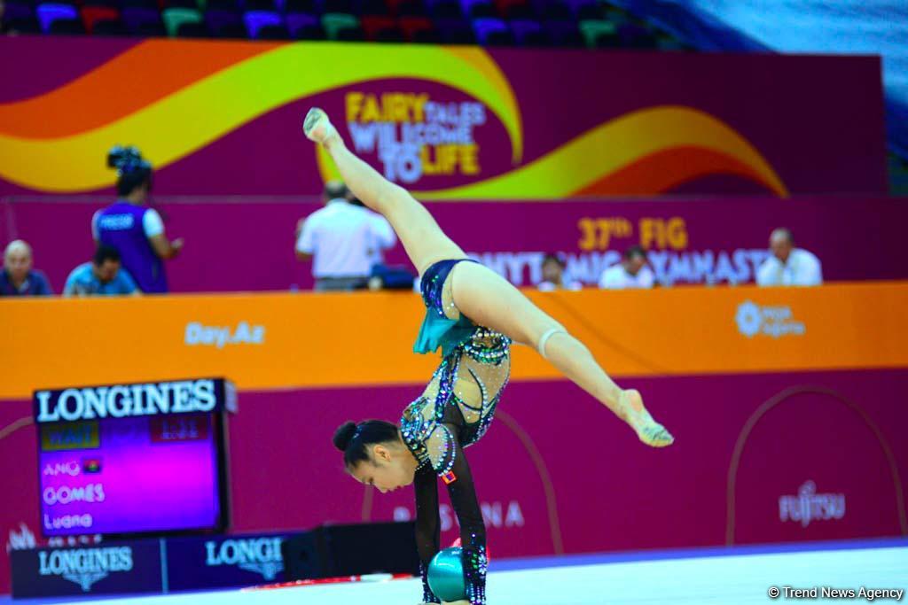 Best moments of 2nd day of Rhythmic Gymnastics World Championships in Baku (PHOTO)