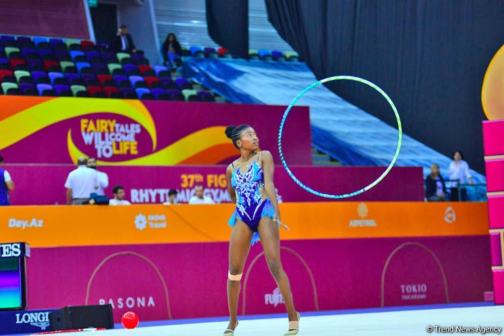 Best moments of 2nd day of Rhythmic Gymnastics World Championships in Baku (PHOTO)