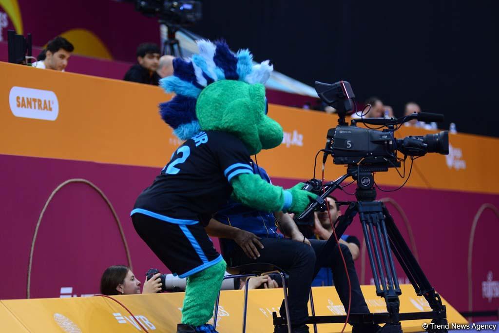 Best moments of 2nd day of Rhythmic Gymnastics World Championships in Baku (PHOTO)