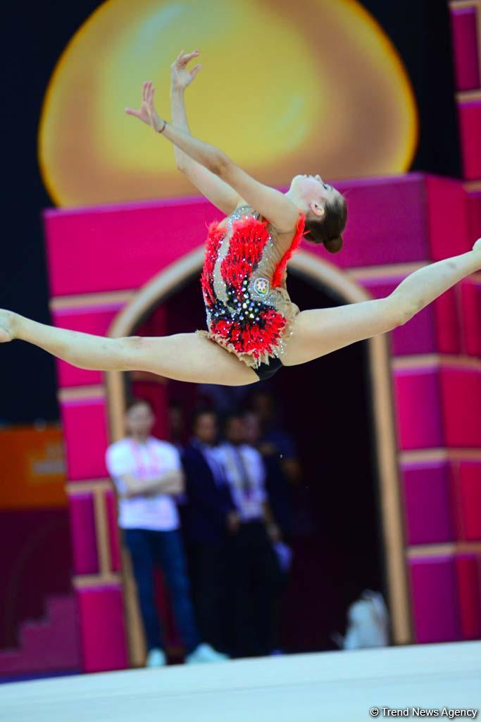 Best moments of 2nd day of Rhythmic Gymnastics World Championships in Baku (PHOTO)
