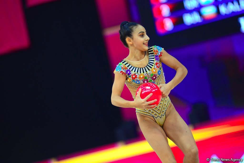 Best moments of 2nd day of Rhythmic Gymnastics World Championships in Baku (PHOTO)