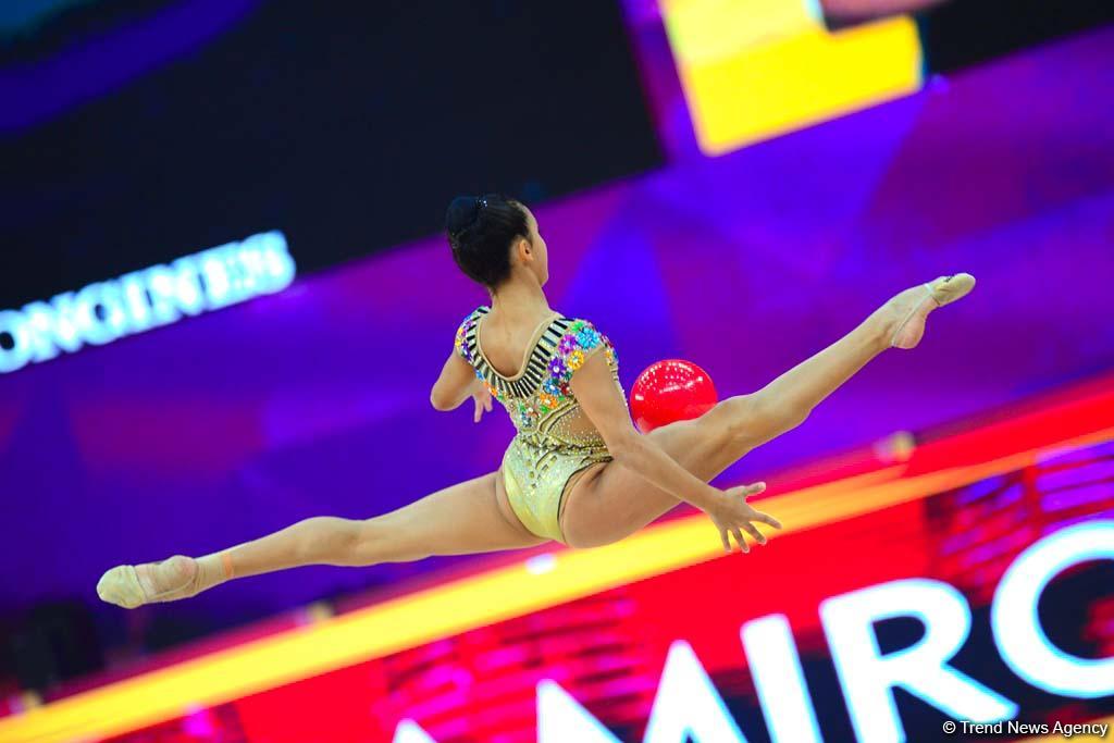 Best moments of 2nd day of Rhythmic Gymnastics World Championships in Baku (PHOTO)