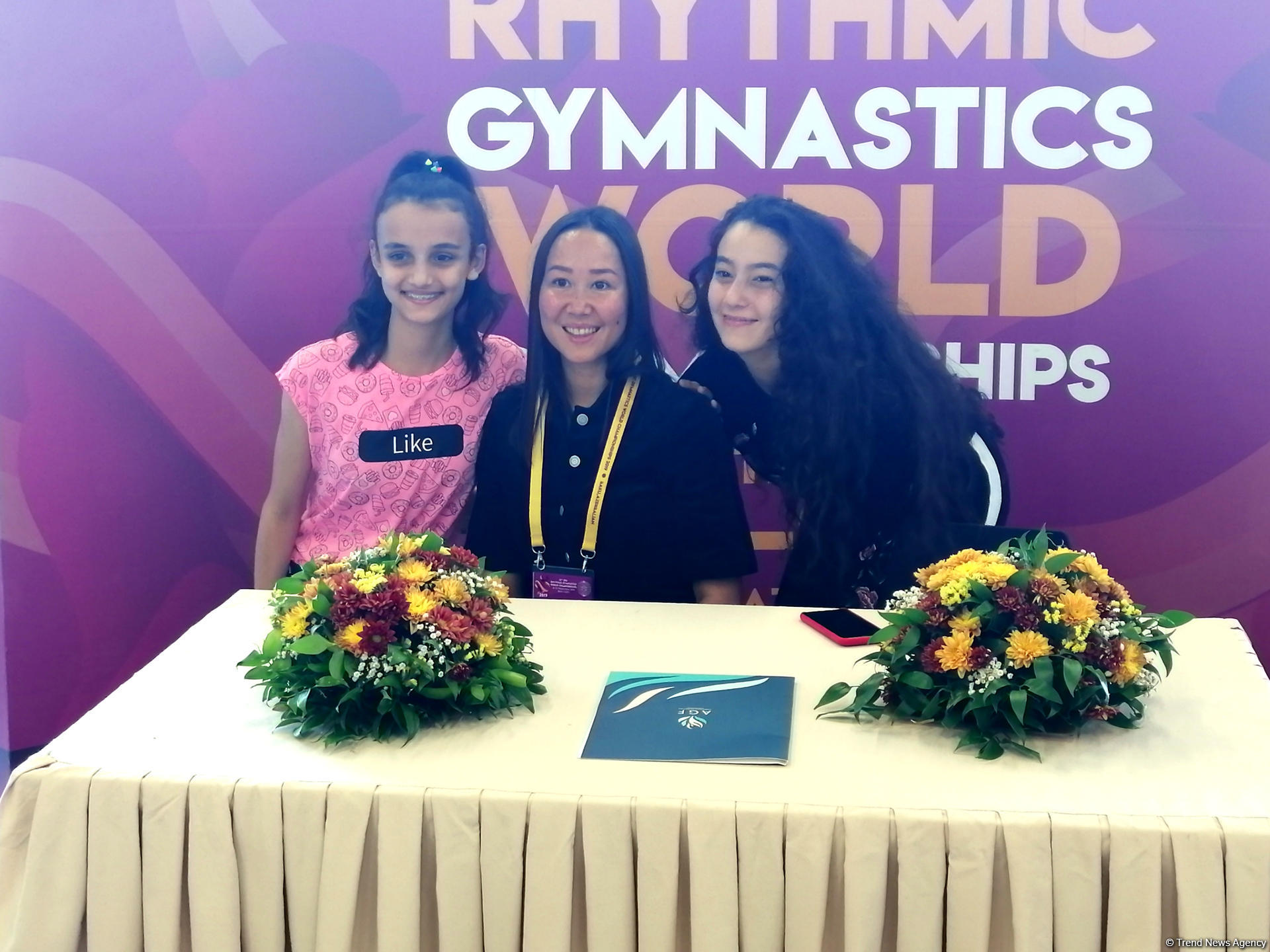 Meeting with Aliya Garayeva held in National Gymnastics Arena in Baku (PHOTO)