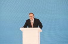President Ilham Aliyev attended ceremony to mark 25th anniversary of Contract of the Century and Oil Workers Day (PHOTO)