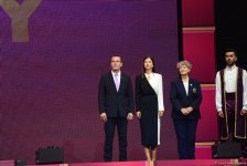 Awarding ceremony of winners of 37th Rhythmic Gymnastics World Championships held in Baku (PHOTO)