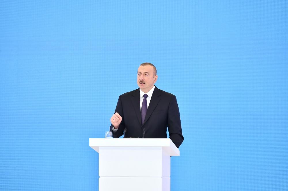 President Ilham Aliyev attended ceremony to mark 25th anniversary of Contract of the Century and Oil Workers Day (PHOTO)