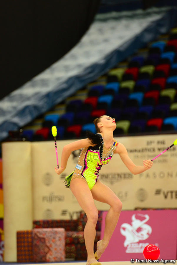 All-around finals of 37th Rhythmic Gymnastics World Championships underway in Baku (PHOTO)