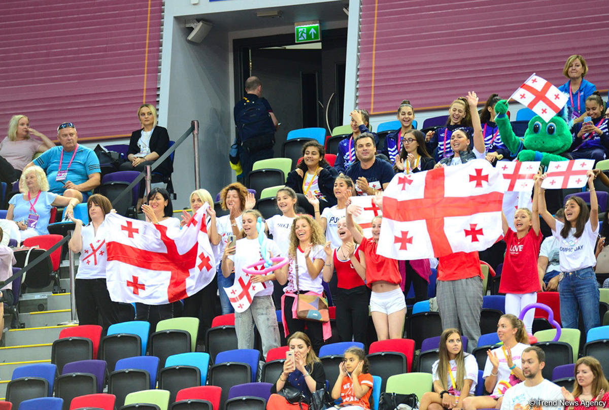 Spectators of World Championships in Baku admire gymnasts’ grace (PHOTO)