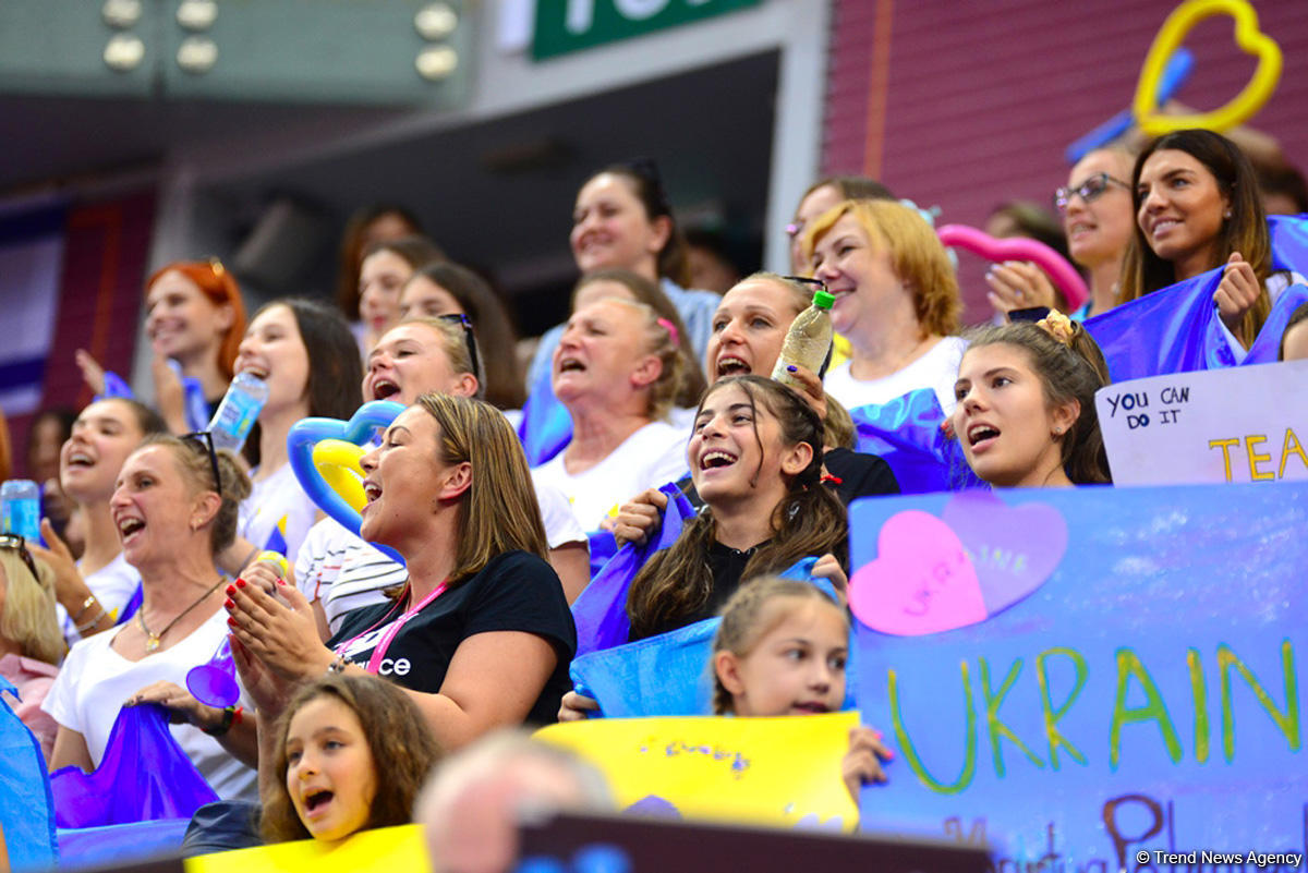 Spectators of World Championships in Baku admire gymnasts’ grace (PHOTO)