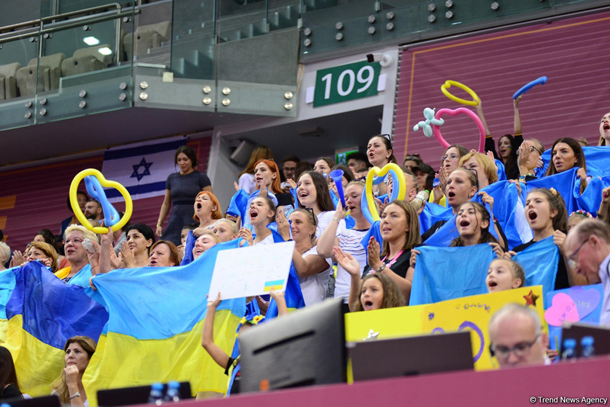 Spectators of World Championships in Baku admire gymnasts’ grace (PHOTO)