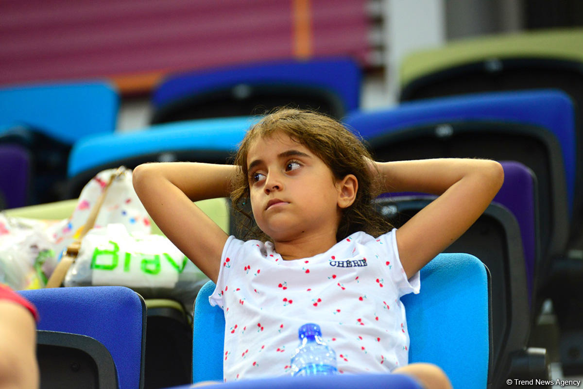 Spectators of World Championships in Baku admire gymnasts’ grace (PHOTO)