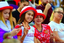 Highlights of World Championships in Baku - spectators in stands (PHOTO)