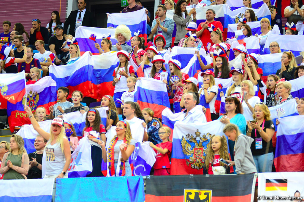 Highlights of World Championships in Baku - spectators in stands (PHOTO)