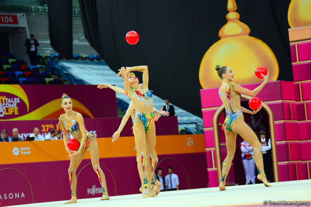 Team competitions in group exercises underway at 37th Rhythmic Gymnastics World Cup in Baku (PHOTO)