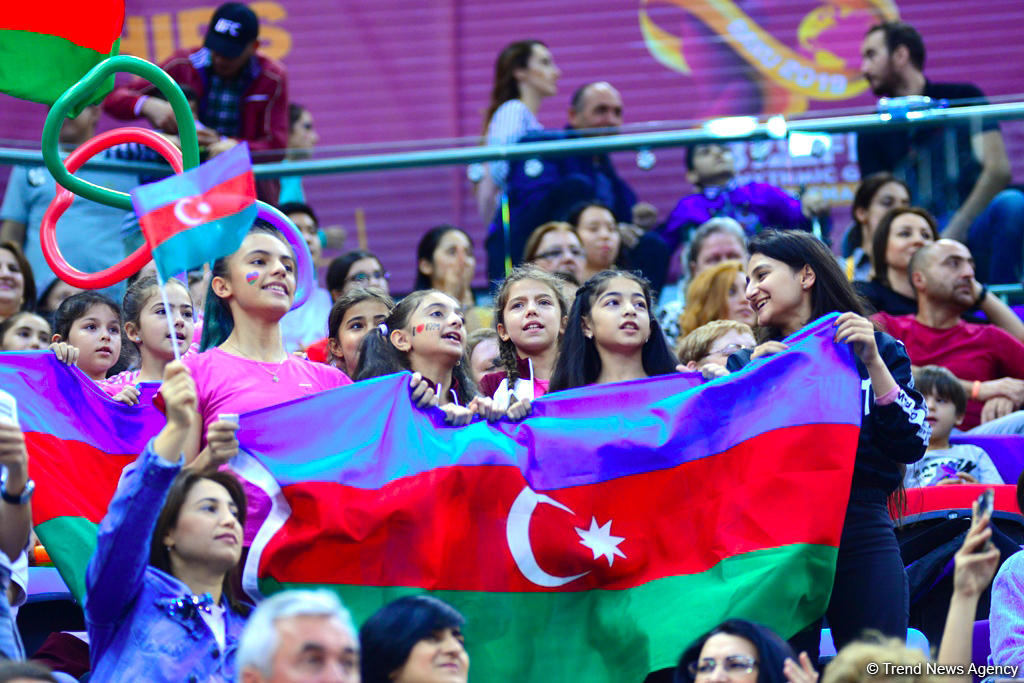 Best moments from final day in 37th Rhythmic Gymnastics World Championships in Baku (PHOTO)