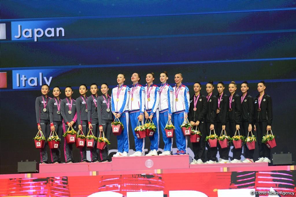 Awarding ceremony held for winners of group exercises at 37th Rhythmic Gymnastics World Championships in Baku (PHOTO)