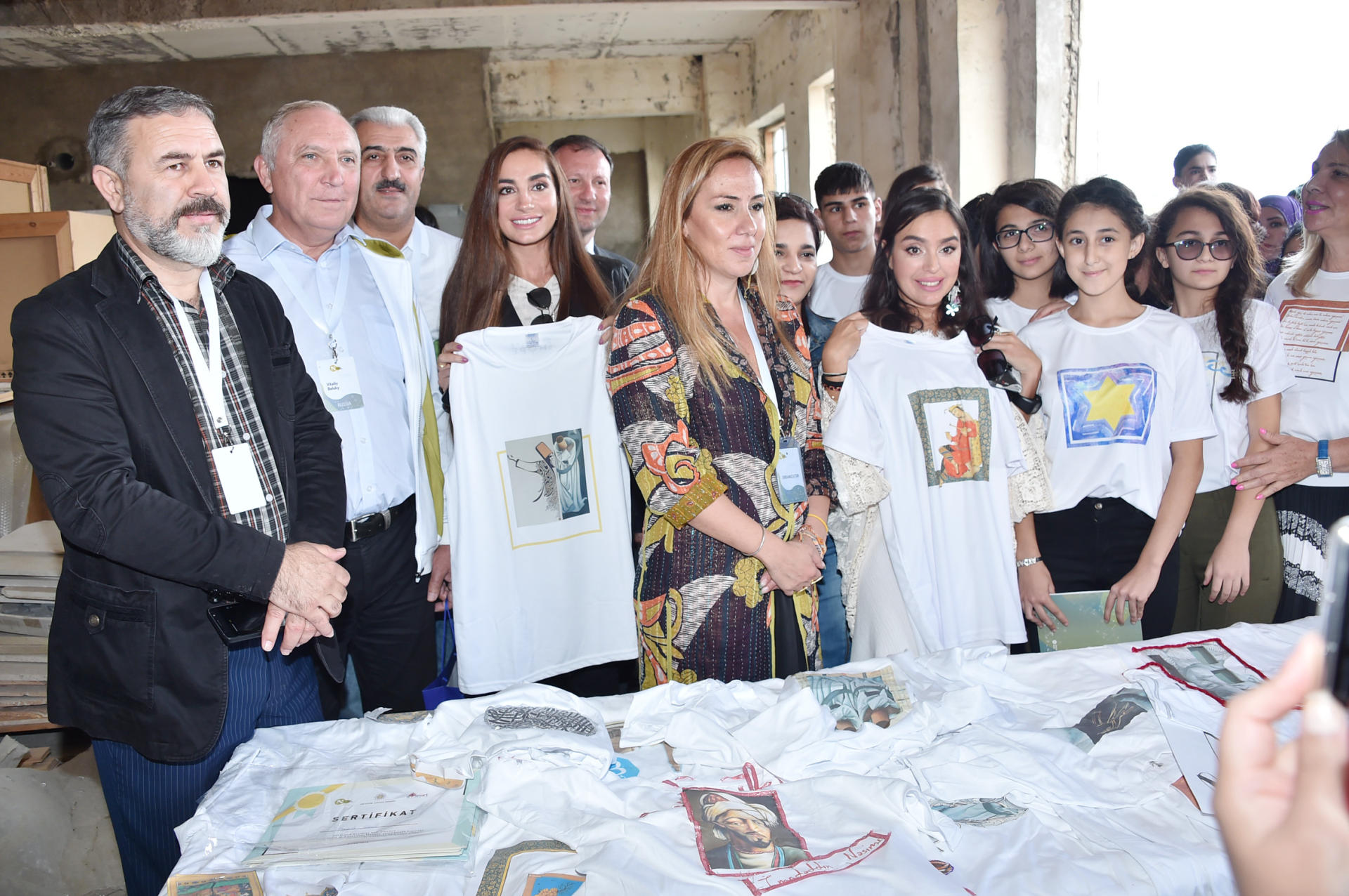 Heydar Aliyev Foundation VP attends “Speaking Walls” urban art project (PHOTO)