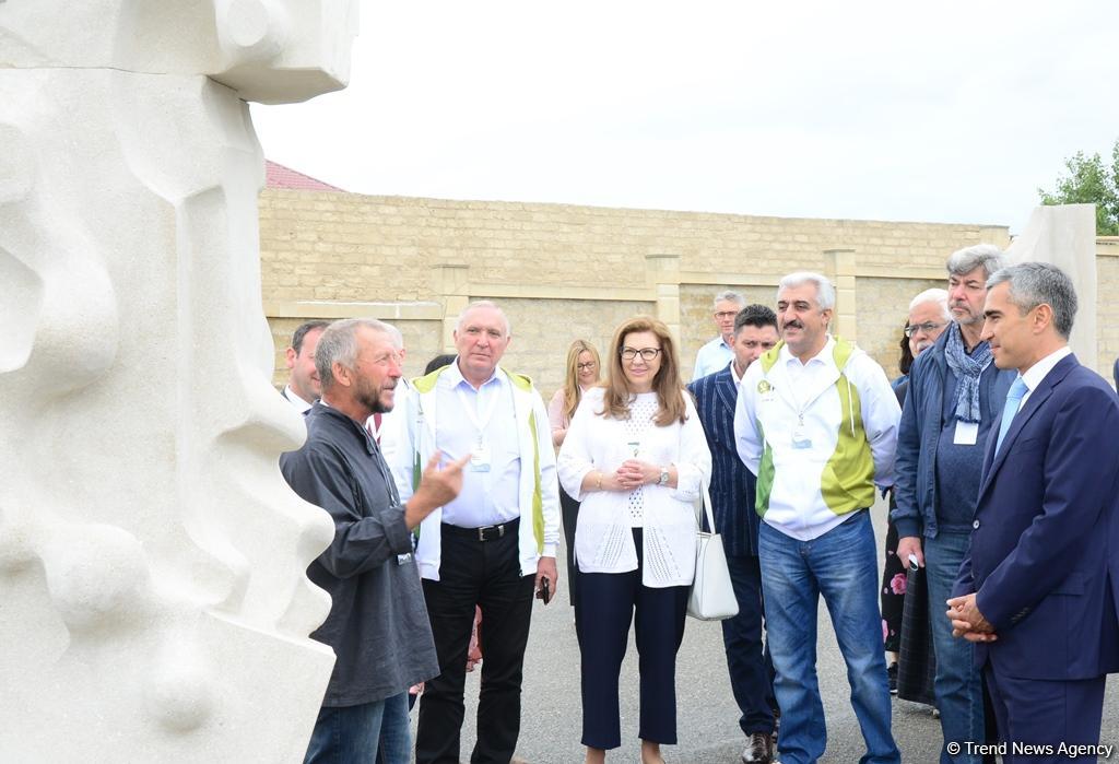 Sculptures by participants of int’l symposium presented as part of Nasimi Festival (PHOTO)