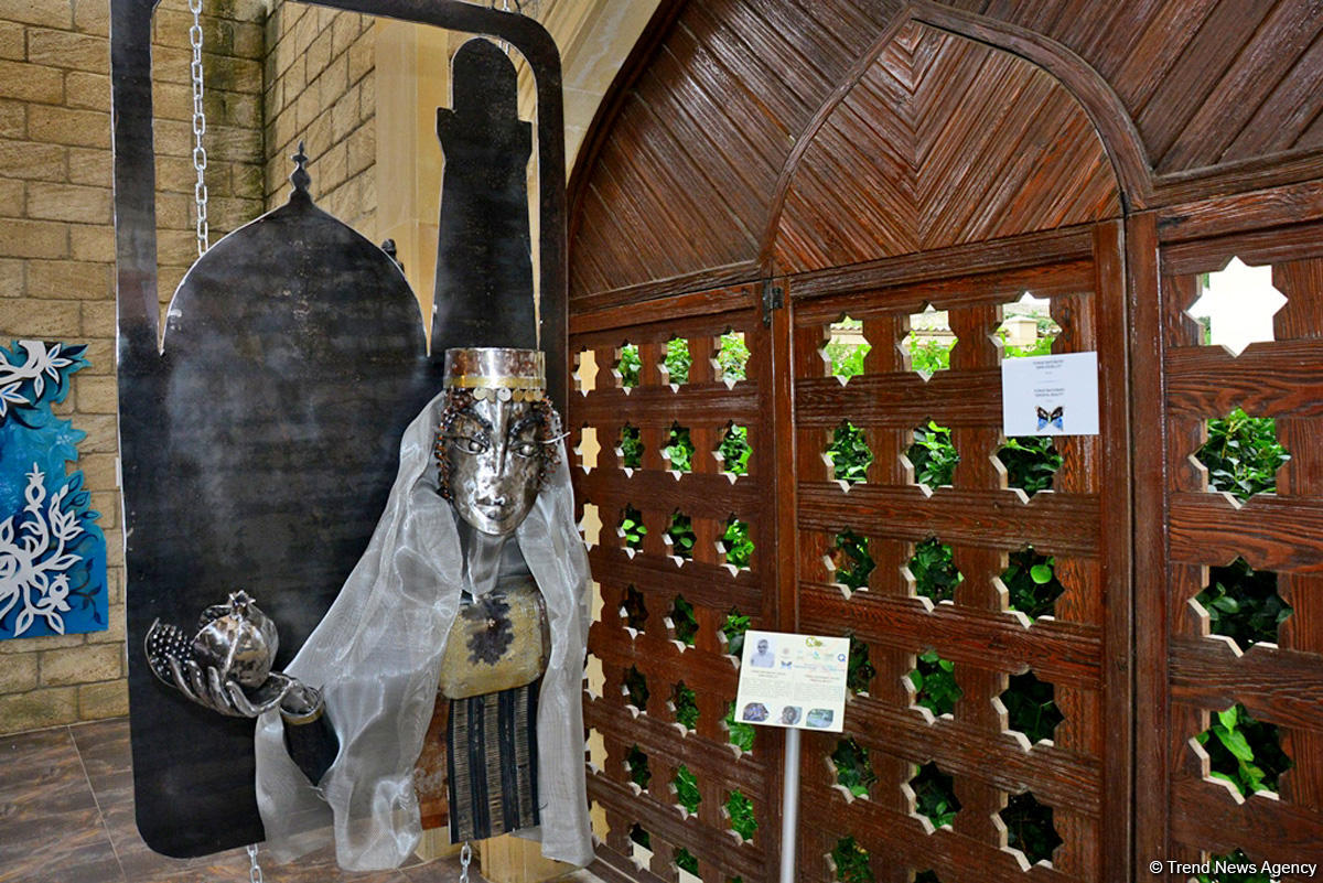 Works of 8th International Exhibition “From Waste to Art” showcased at Nasimi Festival (PHOTO)