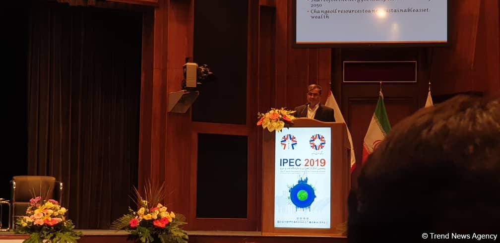 5th Iranian Petroleum & Energy Club Congress and Exhibition starts in Tehran (PHOTO)