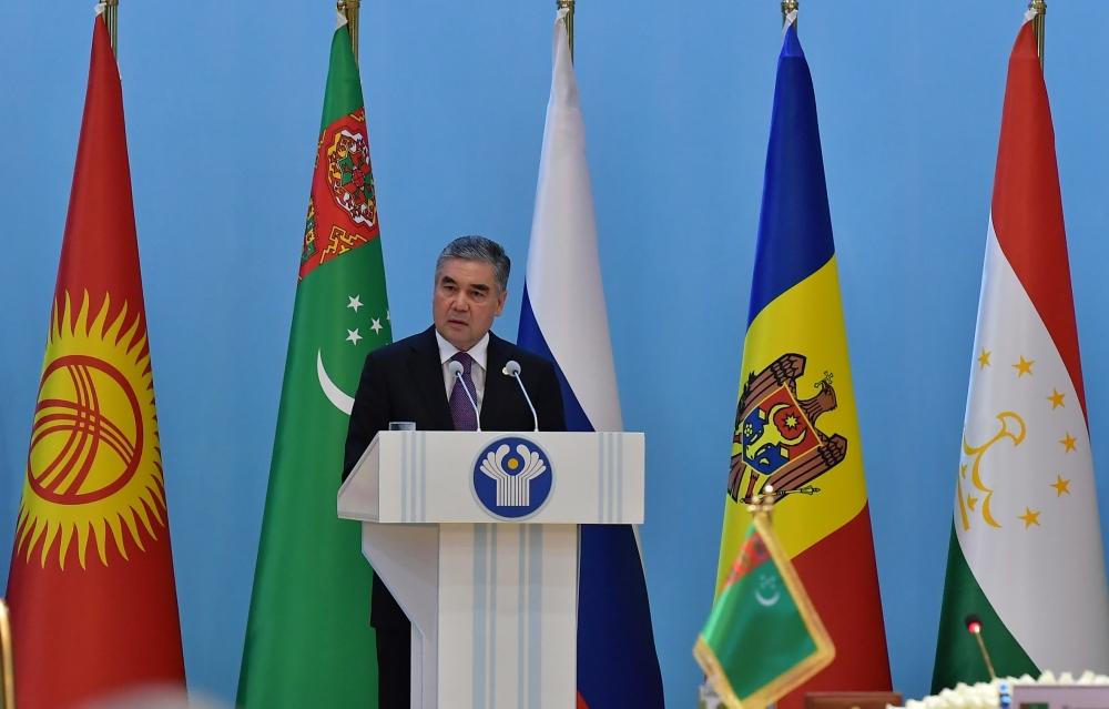 President Ilham Aliyev attends expanded session of CIS Heads of State Council in Ashgabat (PHOTO)