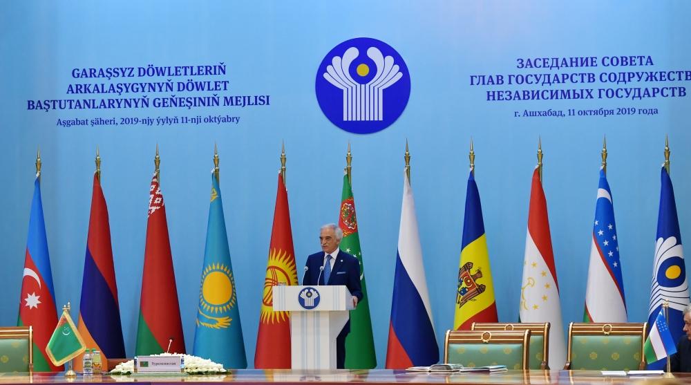 President Ilham Aliyev attends expanded session of CIS Heads of State Council in Ashgabat (PHOTO)