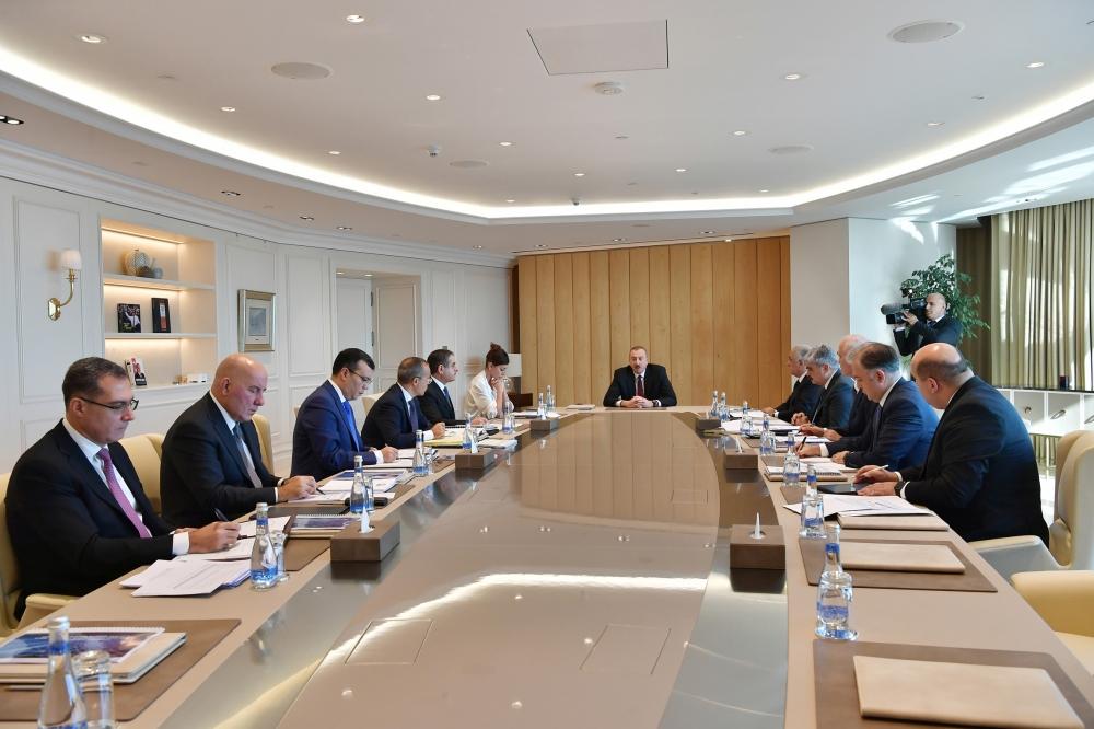 Ilham Aliyev: Azerbaijan’s non-oil industry growth of more than 15% can be considered record indicator on global scale