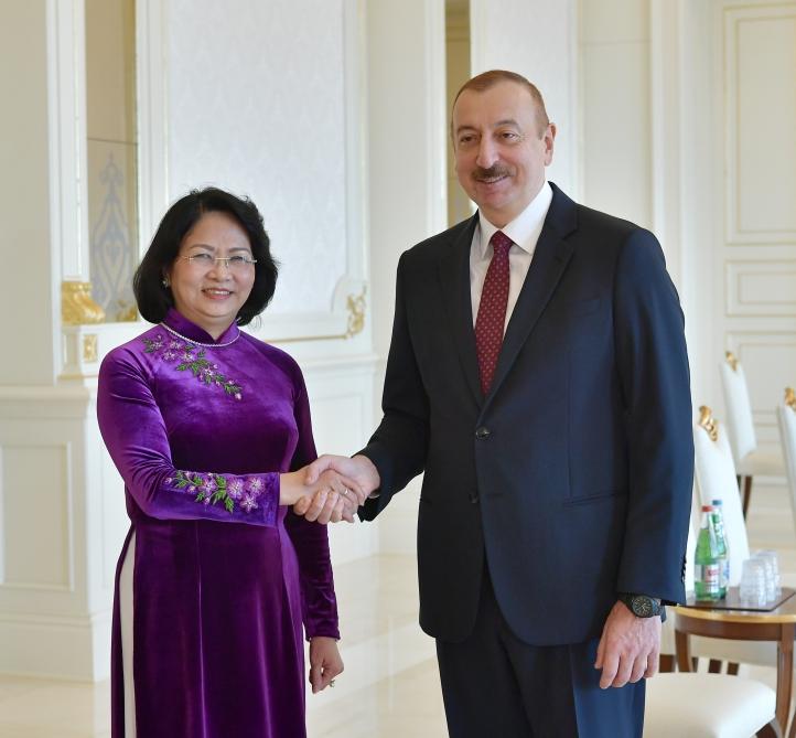 President Ilham Aliyev receives vice president of Vietnam (PHOTO)
