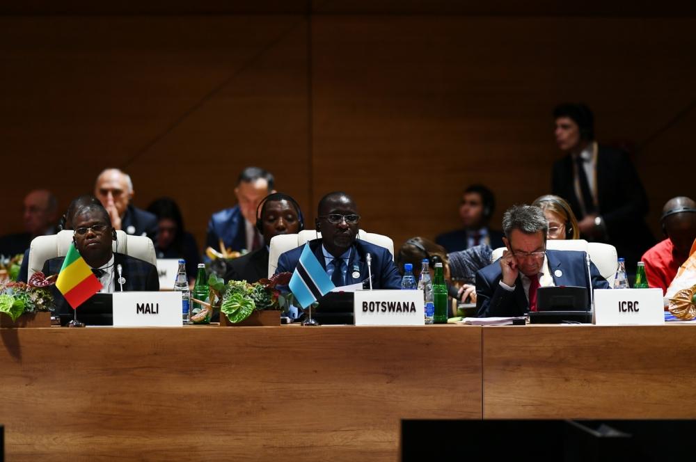 Azerbaijani president participates in 18th Summit of Non-Aligned Movement in Baku (PHOTO)