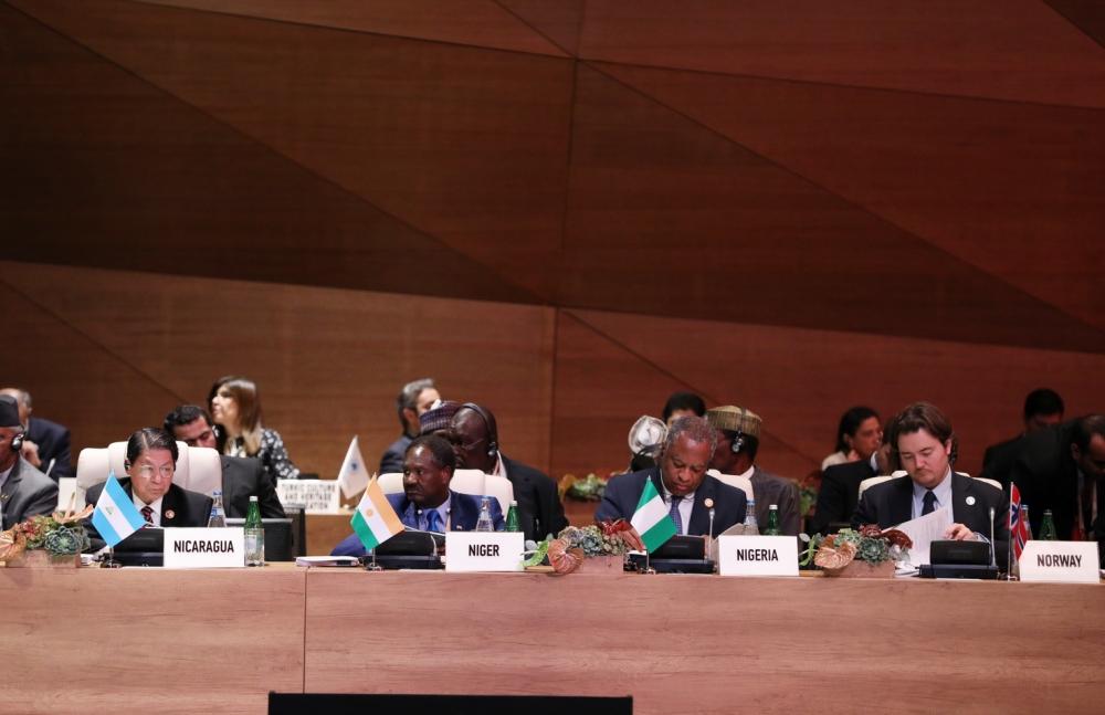 Azerbaijani president participates in 18th Summit of Non-Aligned Movement in Baku (PHOTO)
