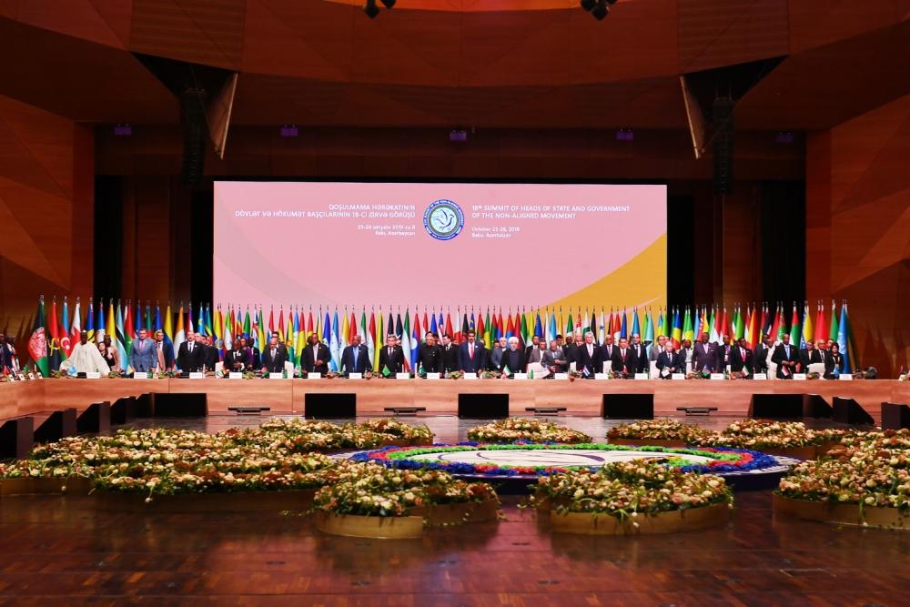 Azerbaijani president participates in 18th Summit of Non-Aligned Movement in Baku (PHOTO)