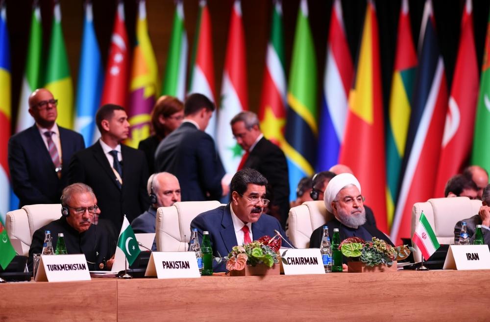 Azerbaijani president participates in 18th Summit of Non-Aligned Movement in Baku (PHOTO)