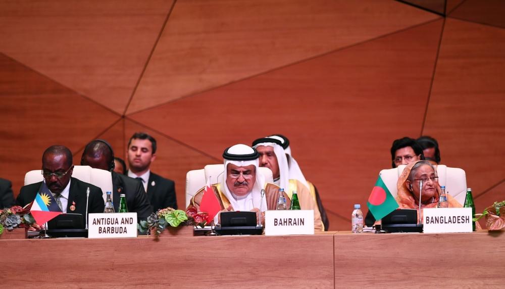 Azerbaijani president participates in 18th Summit of Non-Aligned Movement in Baku (PHOTO)