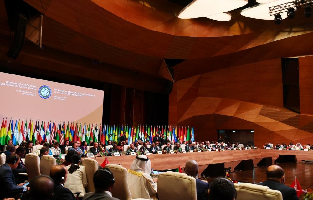 Azerbaijani president participates in 18th Summit of Non-Aligned Movement in Baku (PHOTO)