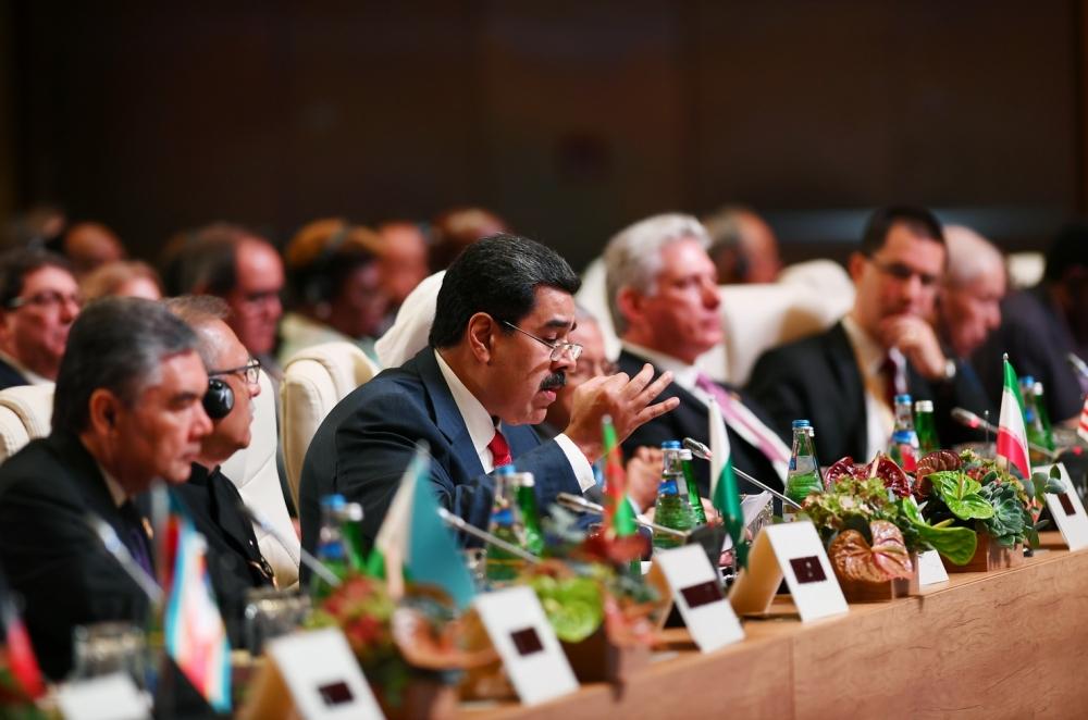 Azerbaijani president participates in 18th Summit of Non-Aligned Movement in Baku (PHOTO)