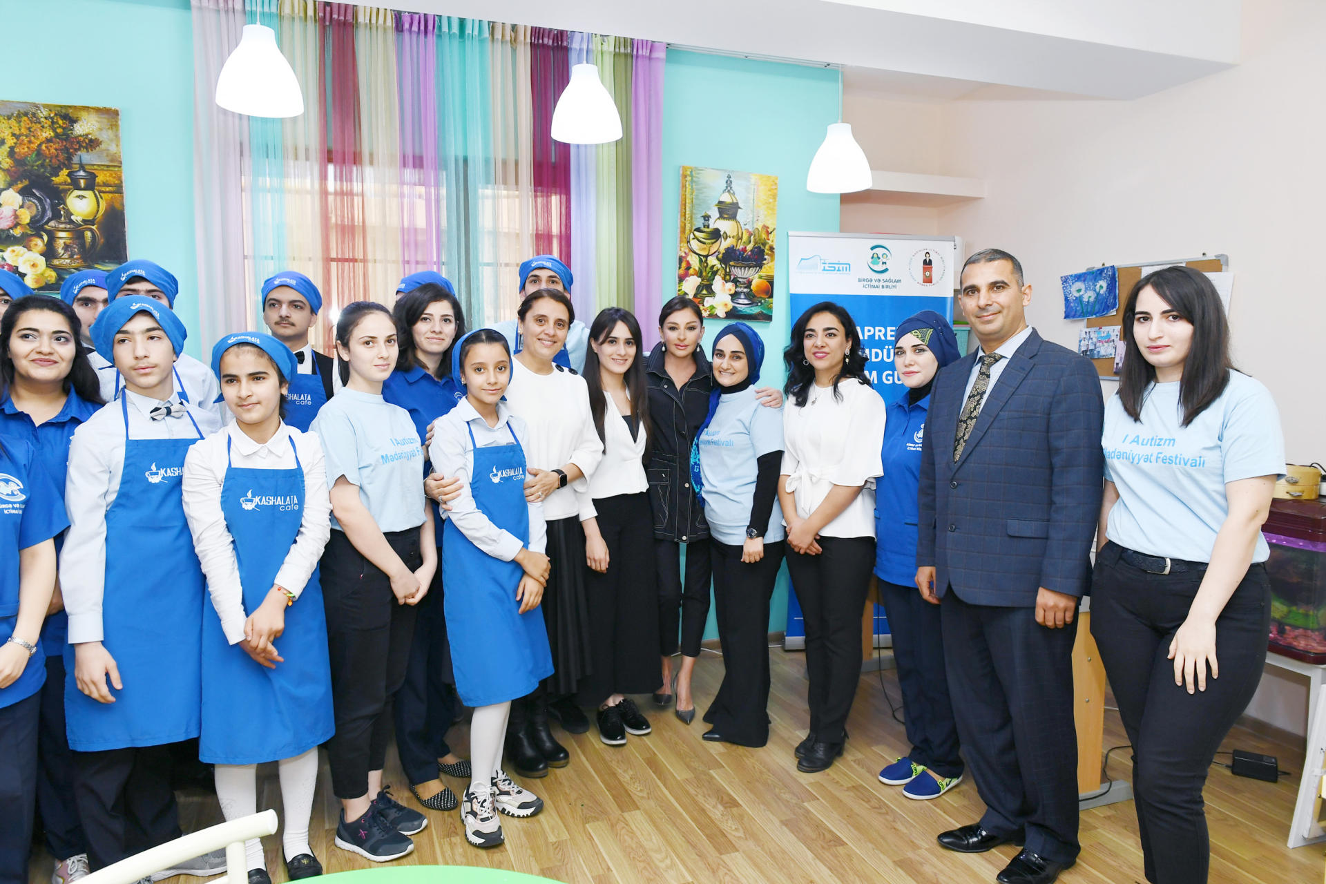 Azerbaijan's First VP visits Rehabilitation Center for children with autism (PHOTO)